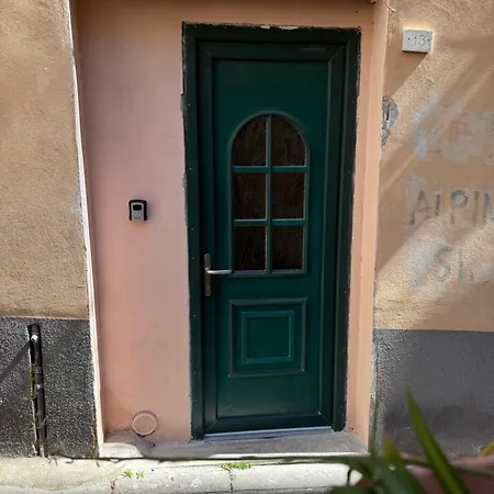 Inside My Lejlighed Genova